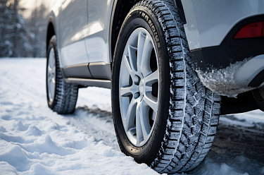 Новые модели зимних шипованных шин 2025-2026